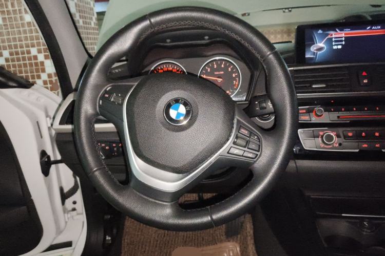 Used BMW 1 Series 2016 118i Leading Model Steering Wheel