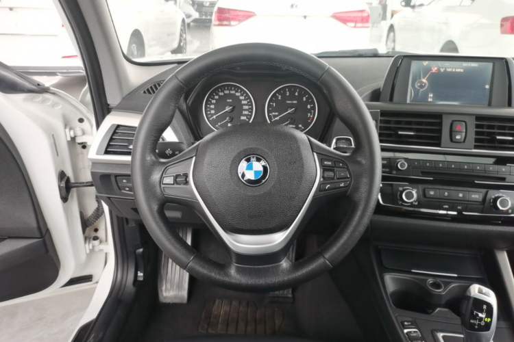 Used BMW 1 Series 2016 118i Leading Model Steering Wheel