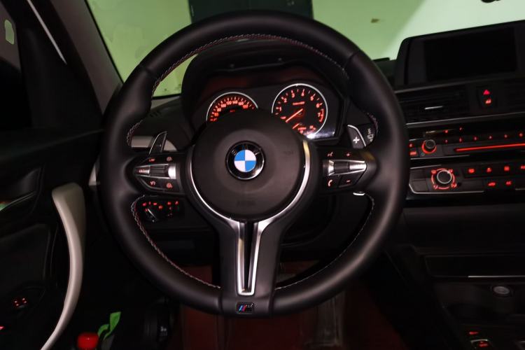 Used BMW 1 Series 2016 118i Leading Model Steering Wheel