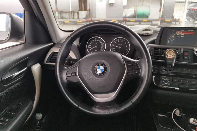 Used BMW 1 Series 2016 118i Leading Model Steering Wheel