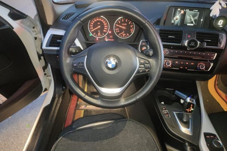 Used BMW 1 Series 2016 118i Leading Model Steering Wheel