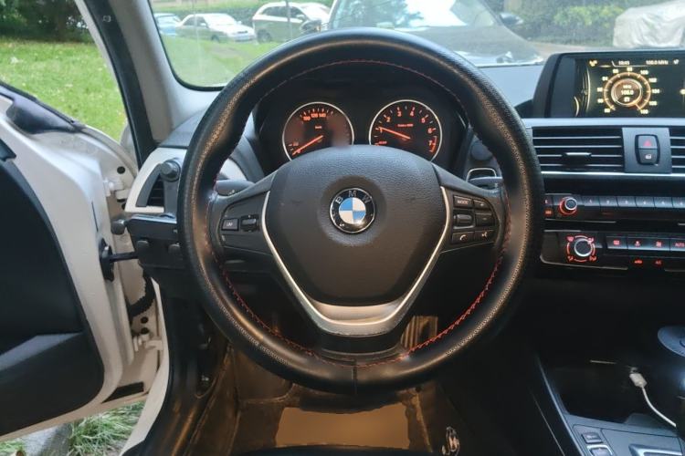 Used BMW 1 Series 2016 118i Leading Model Steering Wheel