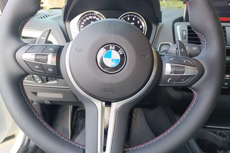 Used BMW 1 Series 2016 120i Leading Model Steering Wheel