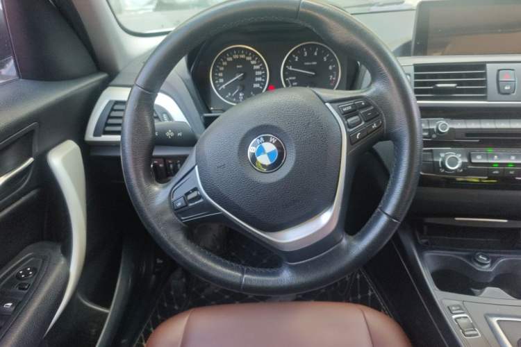 Used BMW 1 Series 2016 118i Leading Model Steering Wheel