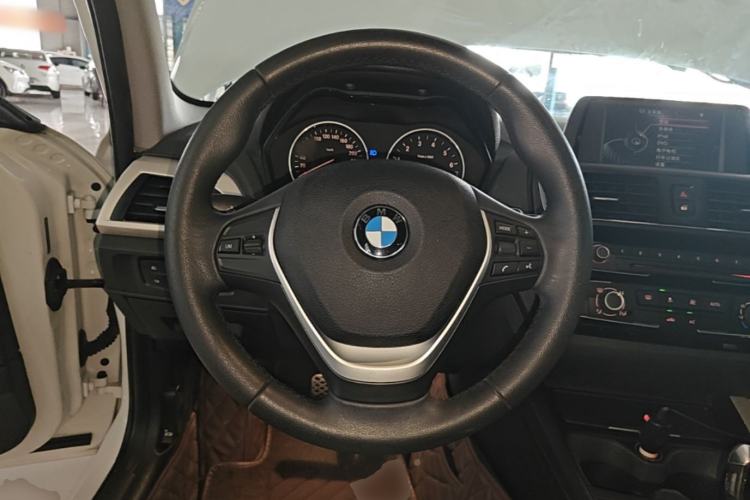 Used BMW 1 Series 2016 118i Leading Model Steering Wheel