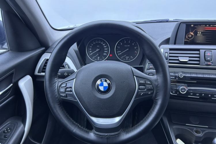Used BMW 1 Series 2016 120i Leading Model Steering Wheel
