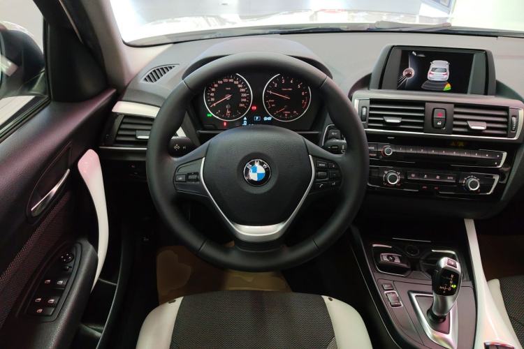 Used BMW 1 Series 2016 118i Urban Design Package Steering Wheel
