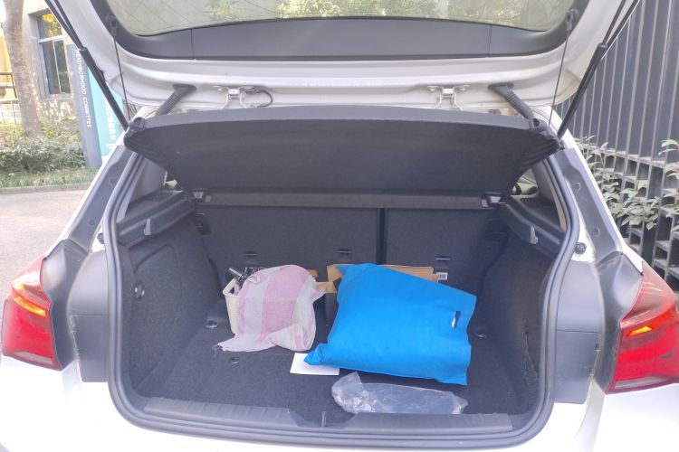Used BMW 1 Series 2016 120i Leading Model Trunk