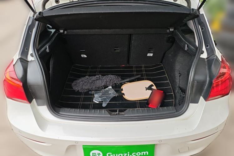 Used BMW 1 Series 2016 118i Leading Model Trunk