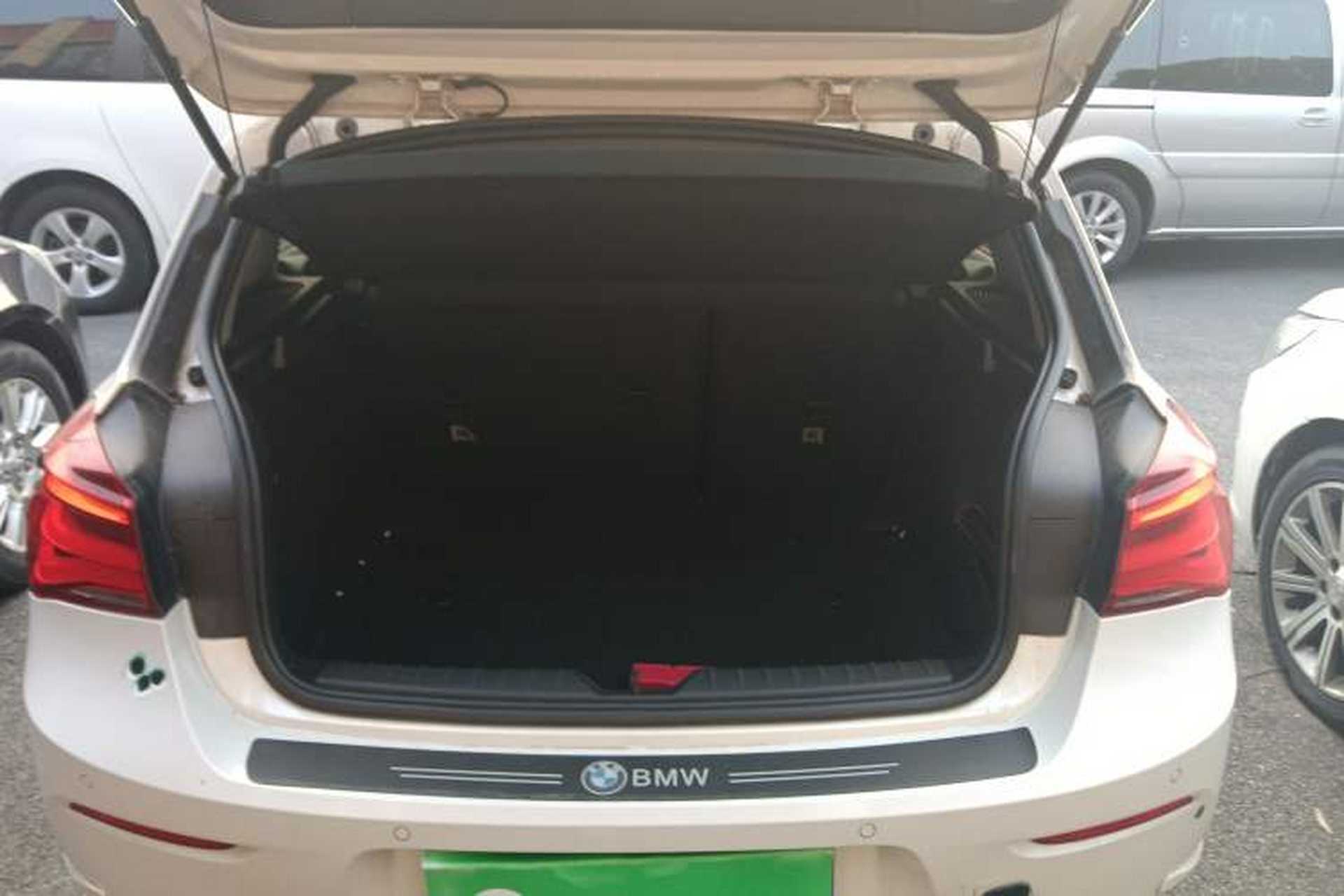 Used BMW 1 Series 2016 118i Leading Model Trunk