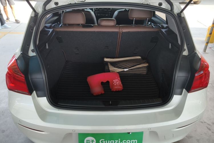 Used BMW 1 Series 2016 118i Leading Model Trunk
