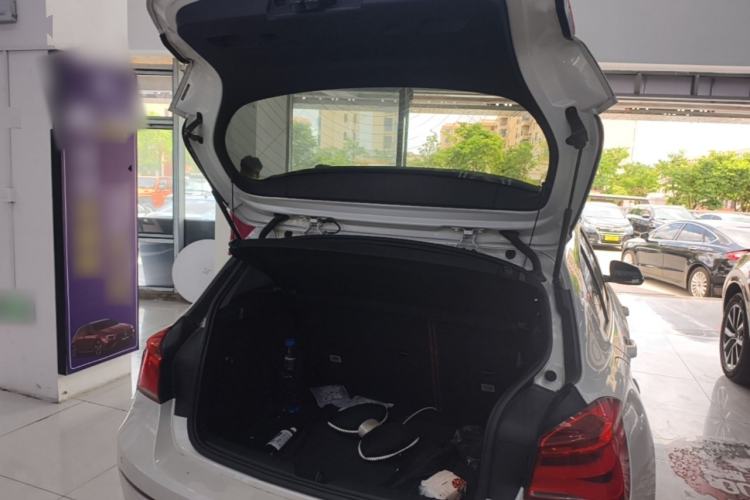 Used BMW 1 Series 2016 118i Leading Model Trunk