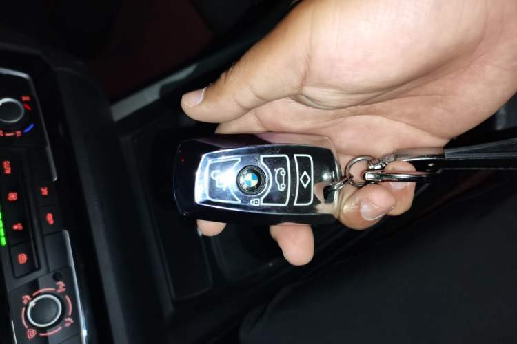 Used BMW 1 Series 2016 118i Leading Model Vehicle Key