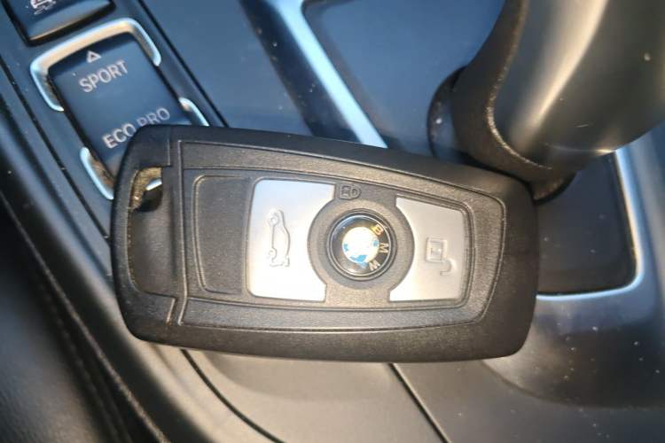 Used BMW 1 Series 2016 118i Leading Model Vehicle Key