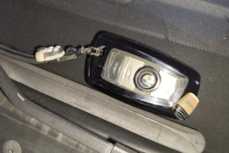Used BMW 1 Series 2016 118i Leading Model Vehicle Key