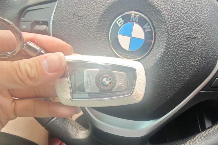 Used BMW 1 Series 2016 118i Leading Model Vehicle Key