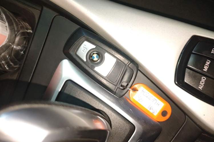 Used BMW 1 Series 2016 118i Leading Model Vehicle Key