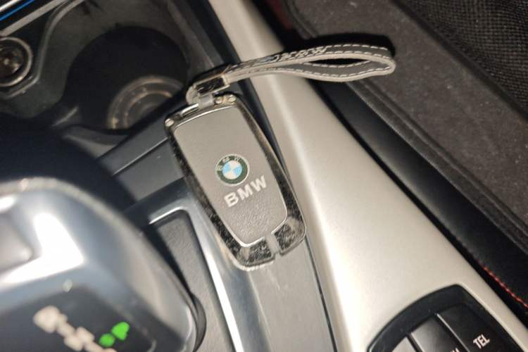 Used BMW 1 Series 2016 120i Leading Model Vehicle Key