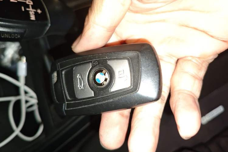 Used BMW 1 Series 2016 120i Leading Model Vehicle Key