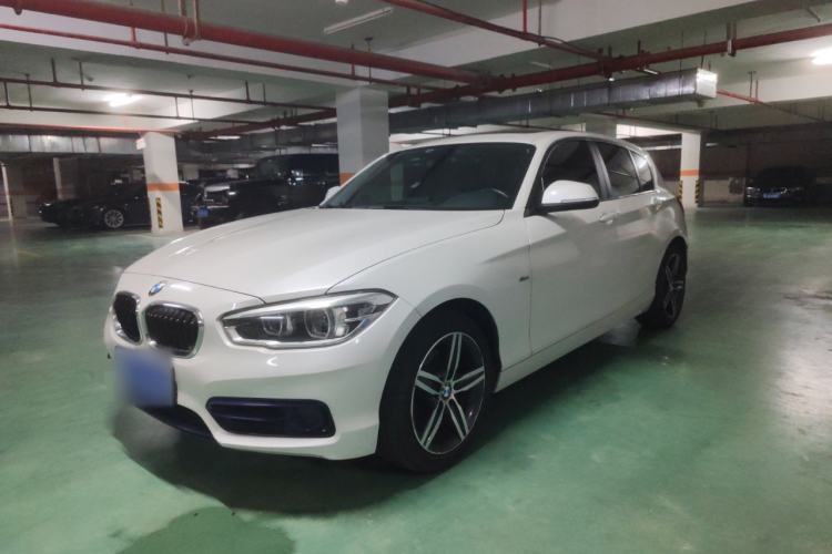 Used BMW 1 Series 2016 120i Sport Design Package Guazi used car, China used car export, Used car for sale, Used  cars, Cheapest cars for sale