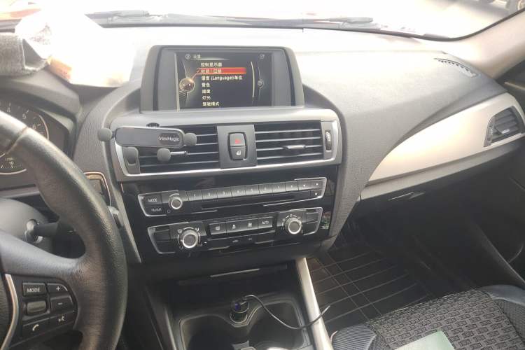 Used BMW 1 Series 2016 118i Leading Model Audio And AC Panel