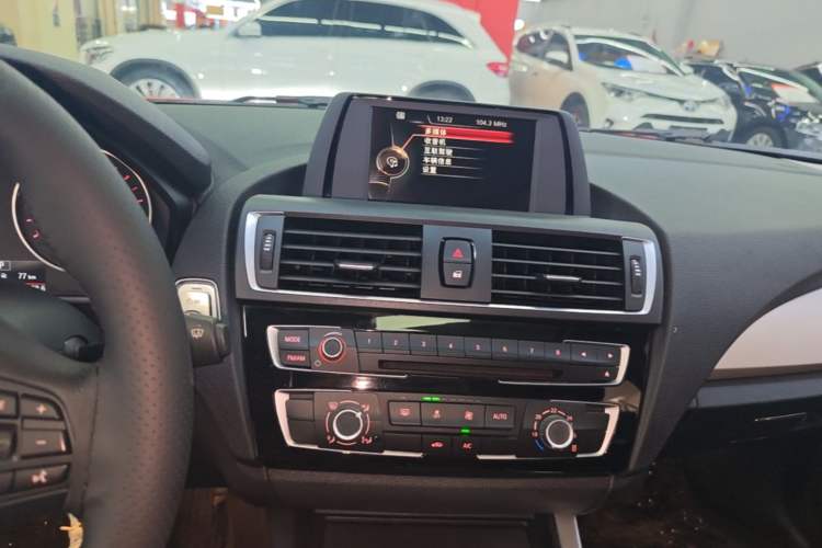 Used BMW 1 Series 2016 118i Leading Model Audio And AC Panel