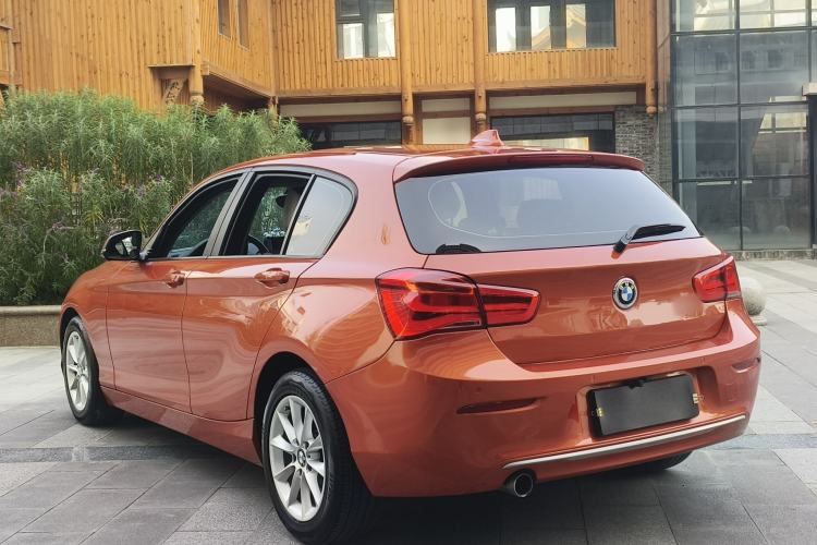 Used BMW 1 Series 2016 118i Urban Design Package Exterior 4