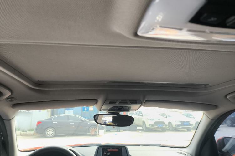 Used BMW 1 Series 2016 118i Leading Model Headliner