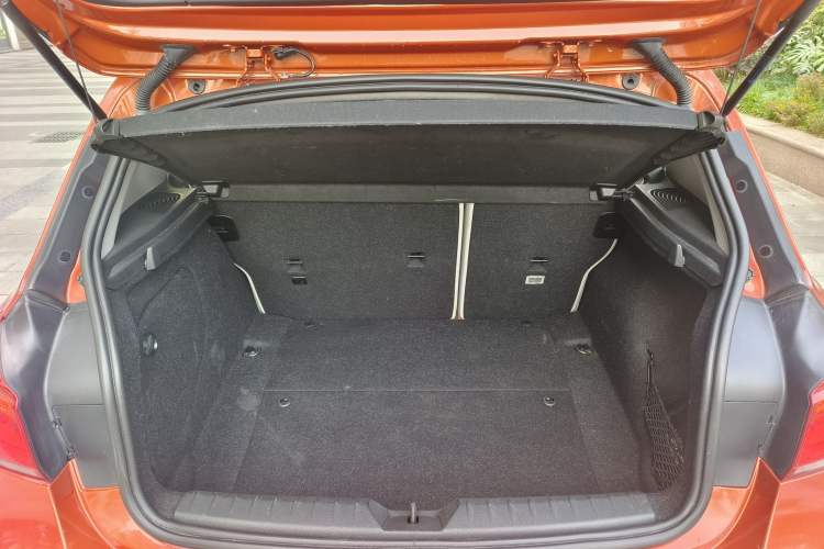 Used BMW 1 Series 2016 118i Urban Design Package Interior 13