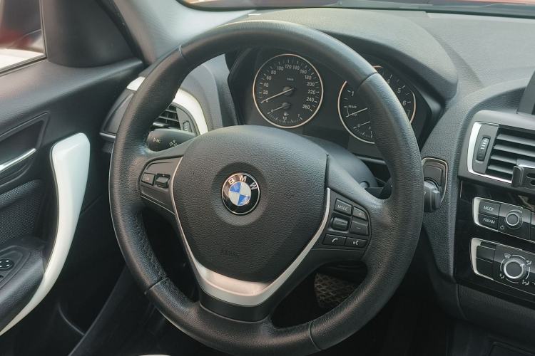 Used BMW 1 Series 2016 118i Urban Design Package Interior 9
