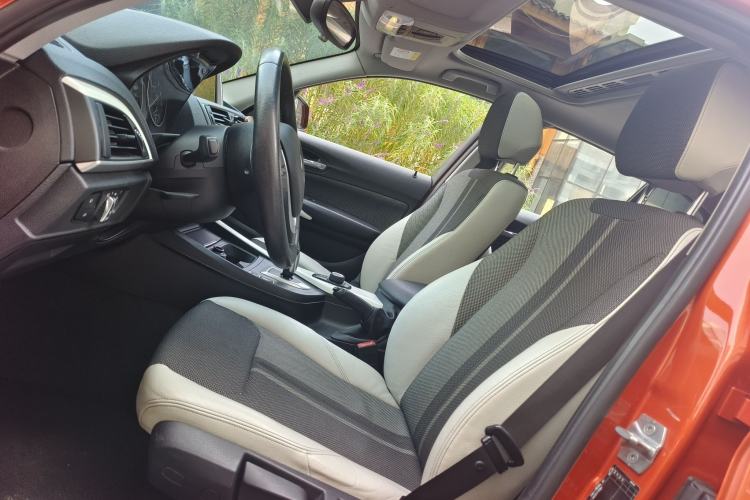 Used BMW 1 Series 2016 118i Urban Design Package Left Front Seat