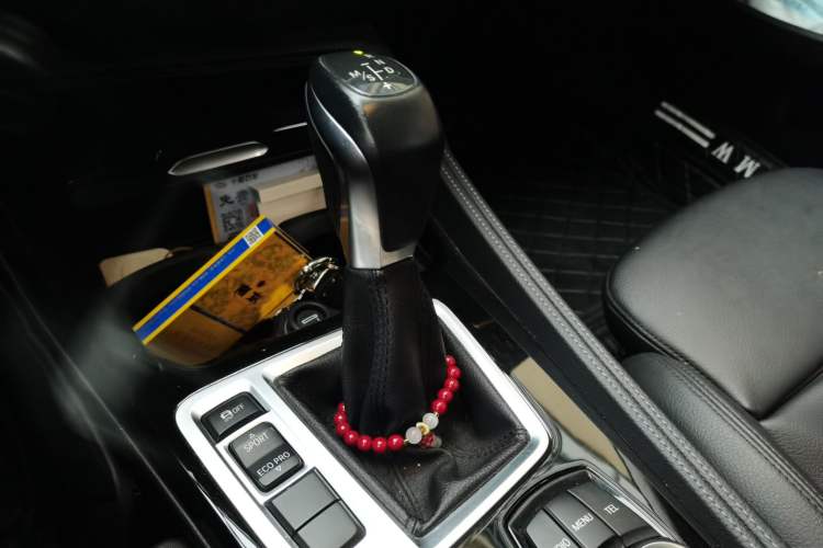 Used BMW 1 Series 2017 118i Sport Edition Gear Lever