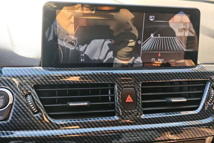 Used BMW 1 Series 2017 118i Fashion Model Audio And AC Panel