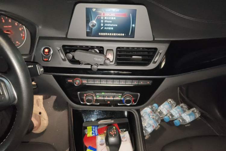 Used BMW 1 Series 2017 118i Sport Edition Audio And AC Panel