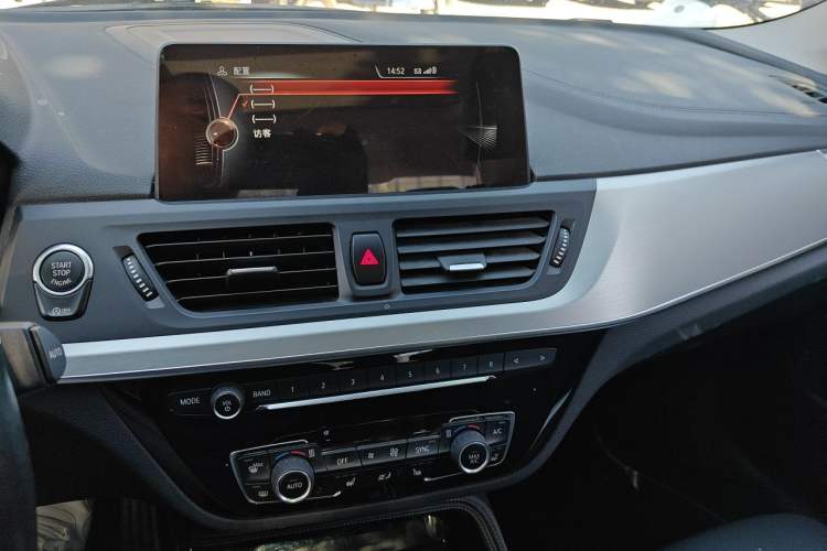 Used BMW 1 Series 2017 120i Design Package Model Audio And AC Panel