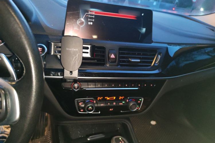 Used BMW 1 Series 2017 120i Design Package Model Audio And AC Panel