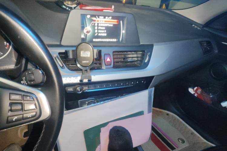 Used BMW 1 Series 2017 118i Fashion Model Audio And AC Panel