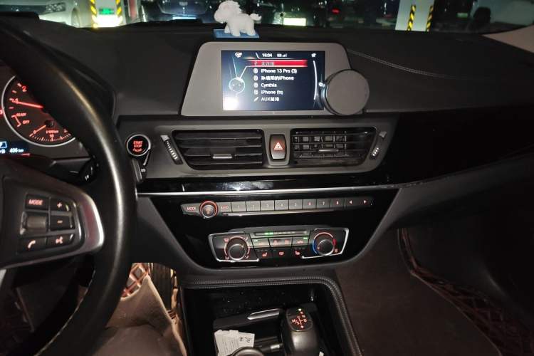 Used BMW 1 Series 2017 118i Sport Edition Audio And AC Panel