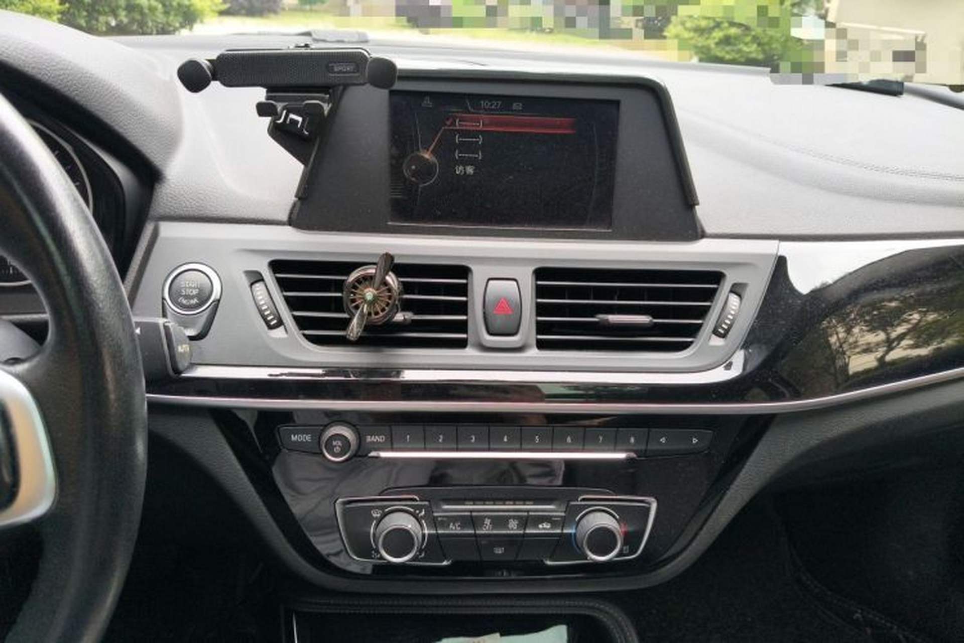 Used BMW 1 Series 2017 118i Sport Edition Audio And AC Panel