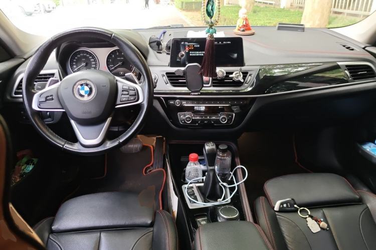 Used BMW 1 Series 2017 125i Sport Model Center Console