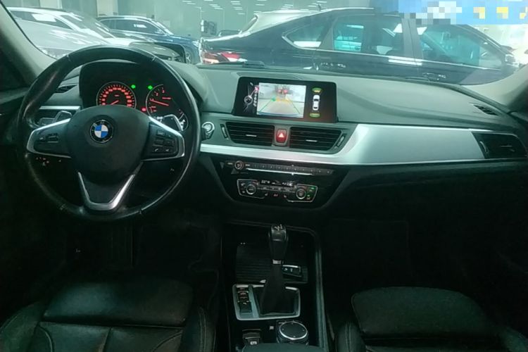 Used BMW 1 Series 2017 125i Sport Model Center Console