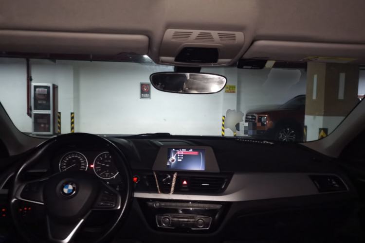 Used BMW 1 Series 2017 118i Fashion Model Center Console