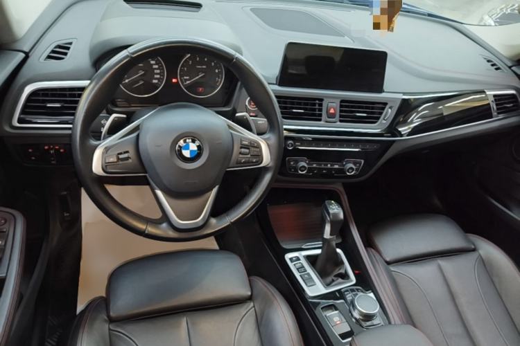 Used BMW 1 Series 2017 125i Sport Model Center Console