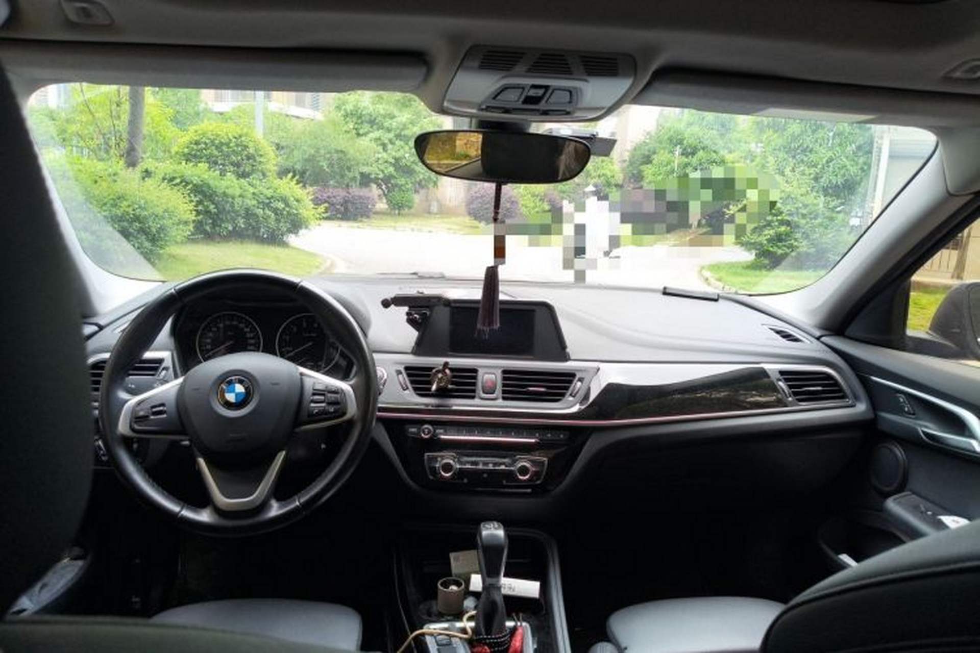 Used BMW 1 Series 2017 118i Sport Edition Center Console