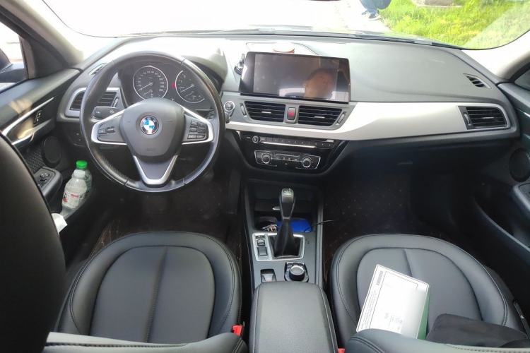Used BMW 1 Series 2017 118i Fashion Model Center Console