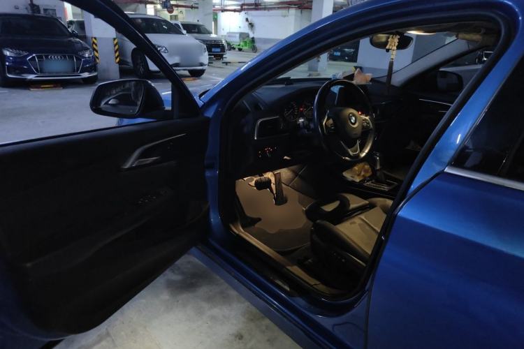 Used BMW 1 Series 2017 118i Sport Edition Driver Seat