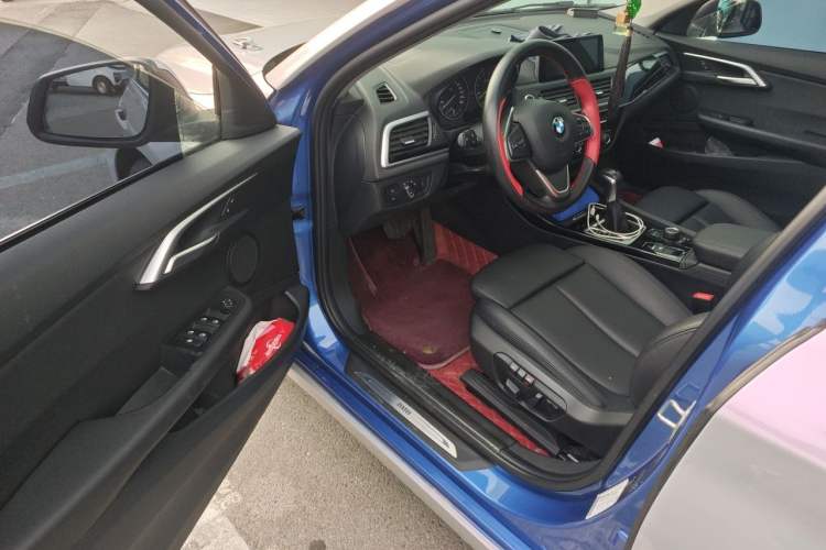 Used BMW 1 Series 2017 118i Sport Edition Driver Seat