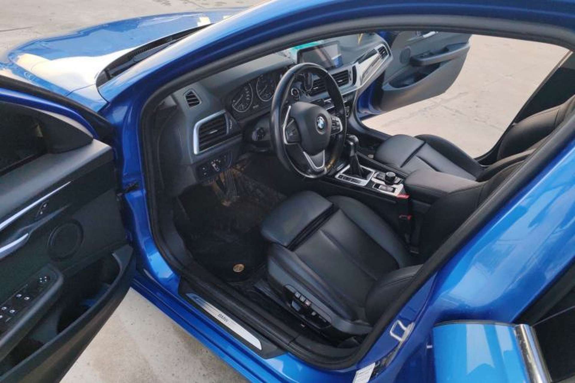 Used BMW 1 Series 2017 118i Sport Edition Driver Seat