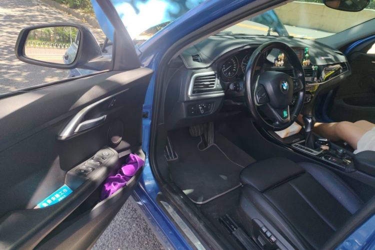 Used BMW 1 Series 2017 118i Sport Edition Driver Seat