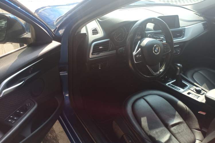 Used BMW 1 Series 2017 118i Fashion Model Driver Seat